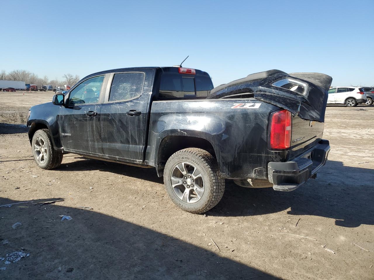 2020 Chevrolet Colorado Z71 - Фото 2