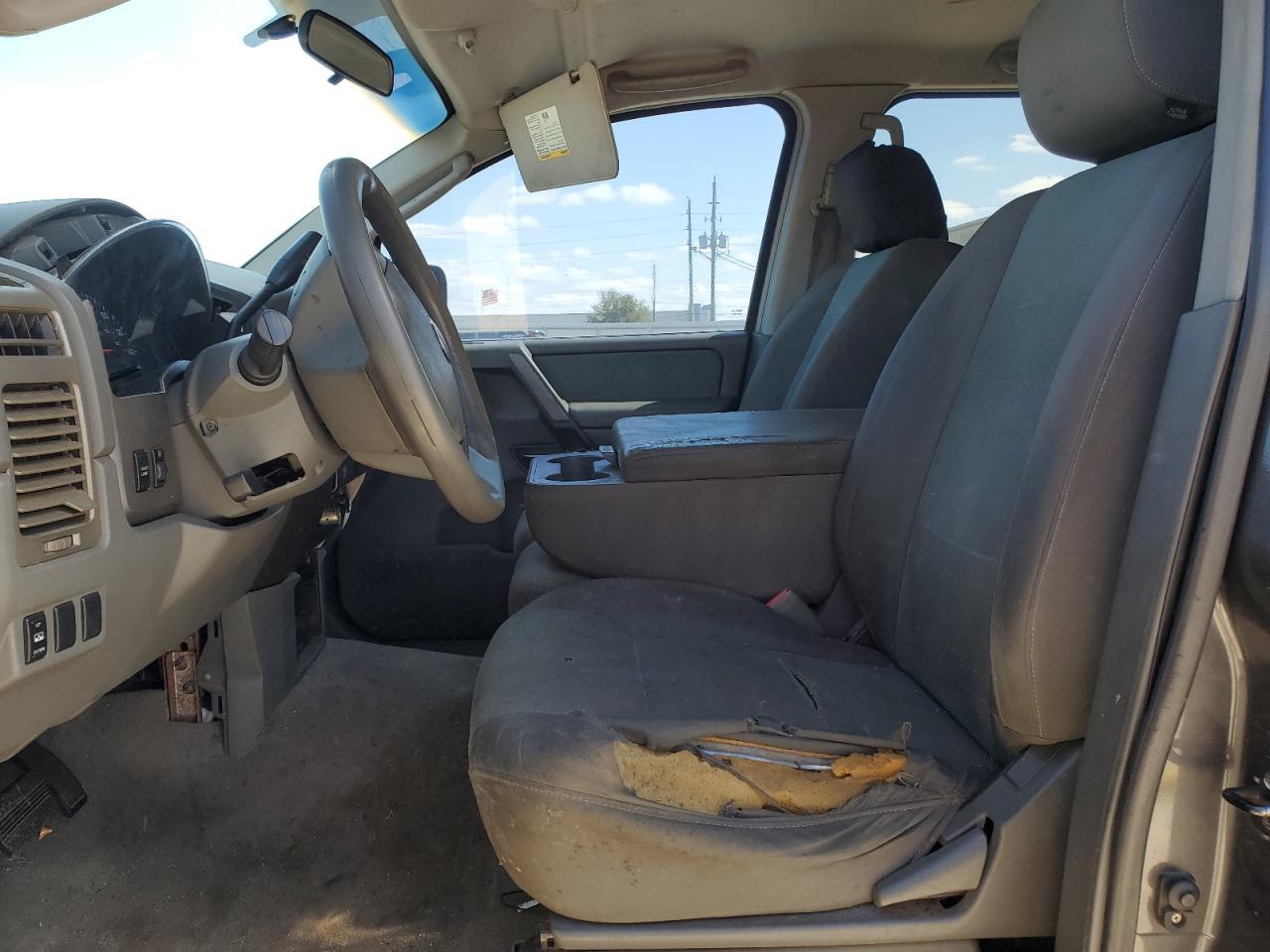 2005 Nissan Titan Xe - Фото 7