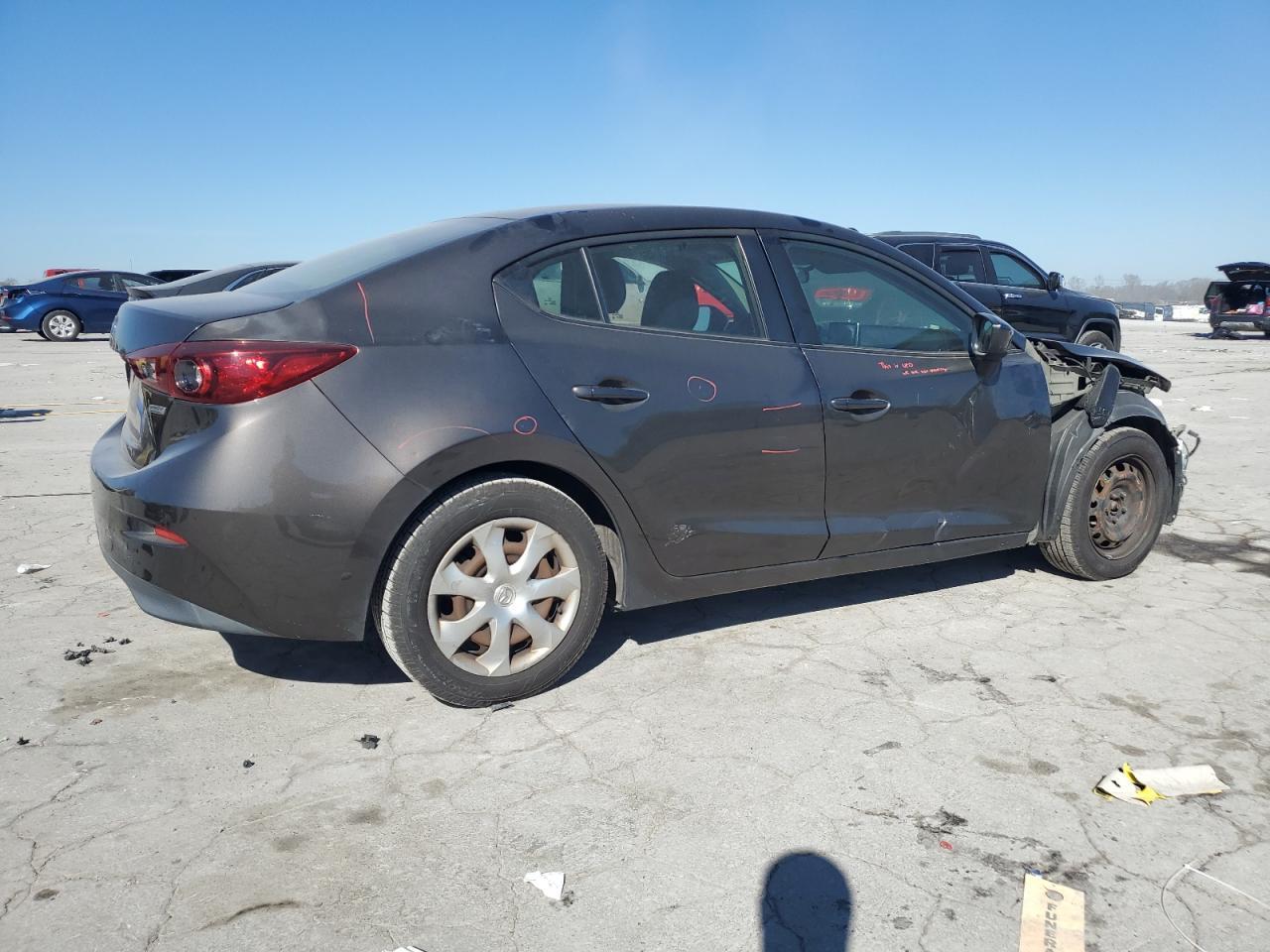 2015 Mazda 3 Sport - Image 3