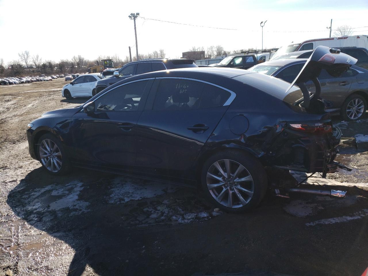 2020 Mazda 3 Select - Фото 2