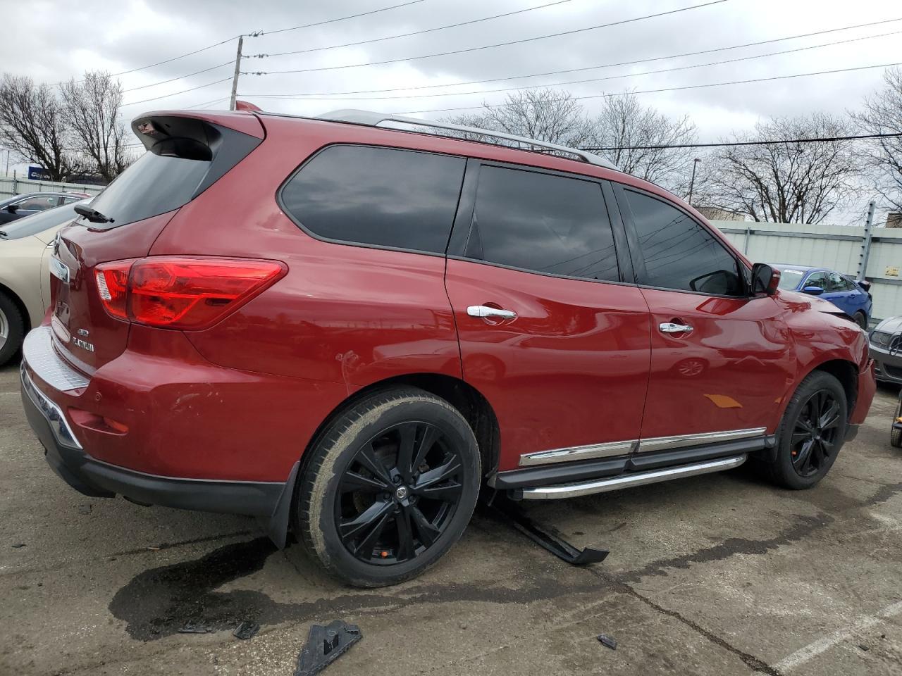 2020 Nissan Pathfinder Platinum - Фото 3