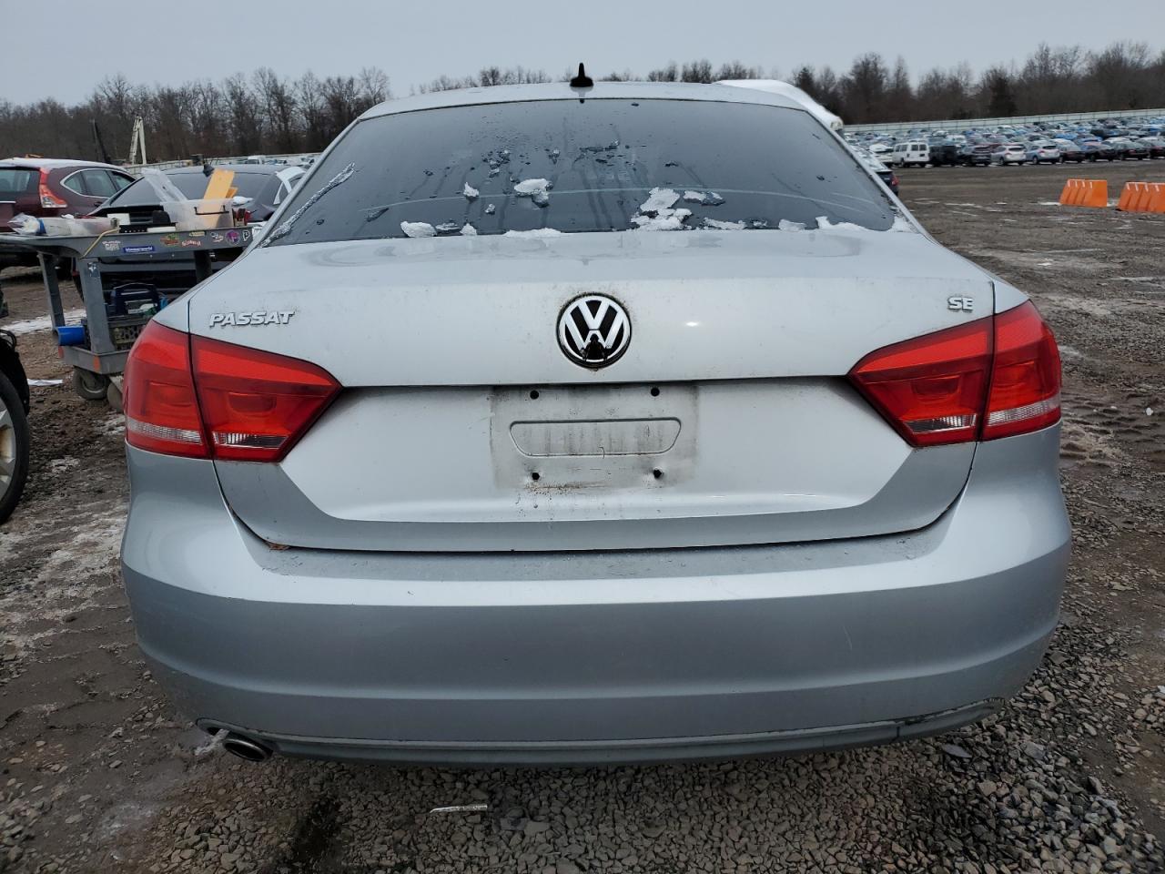 2012 Volkswagen Passat Se - Фото 6