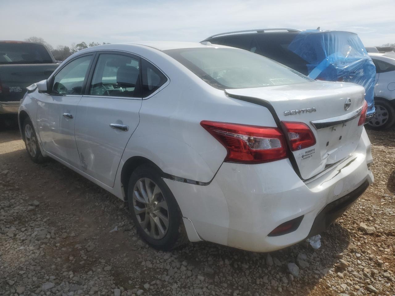 2019 Nissan Sentra S - Фото 2