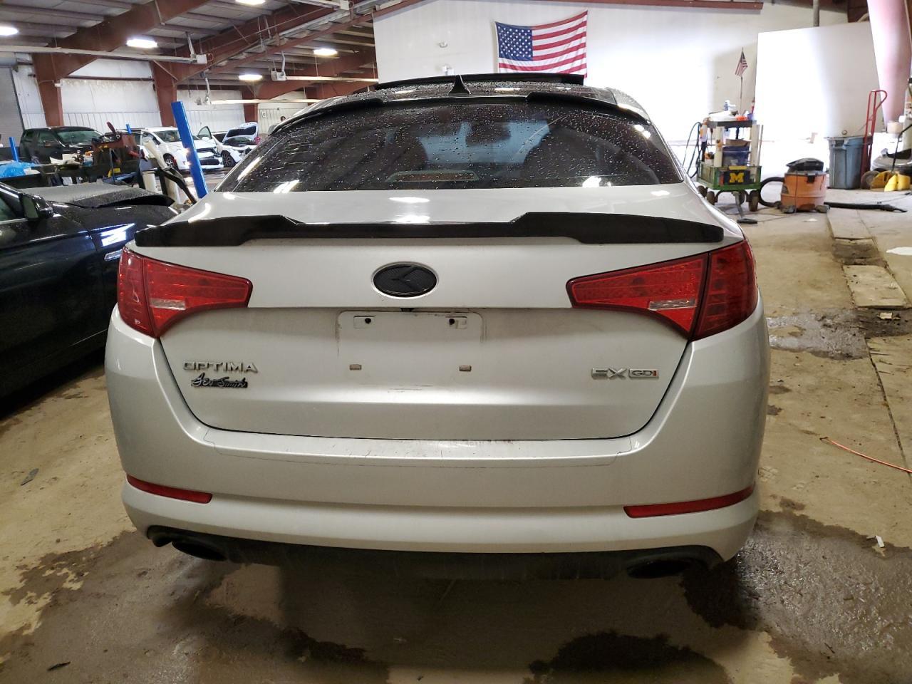 2013 Kia Optima Ex - Image 6