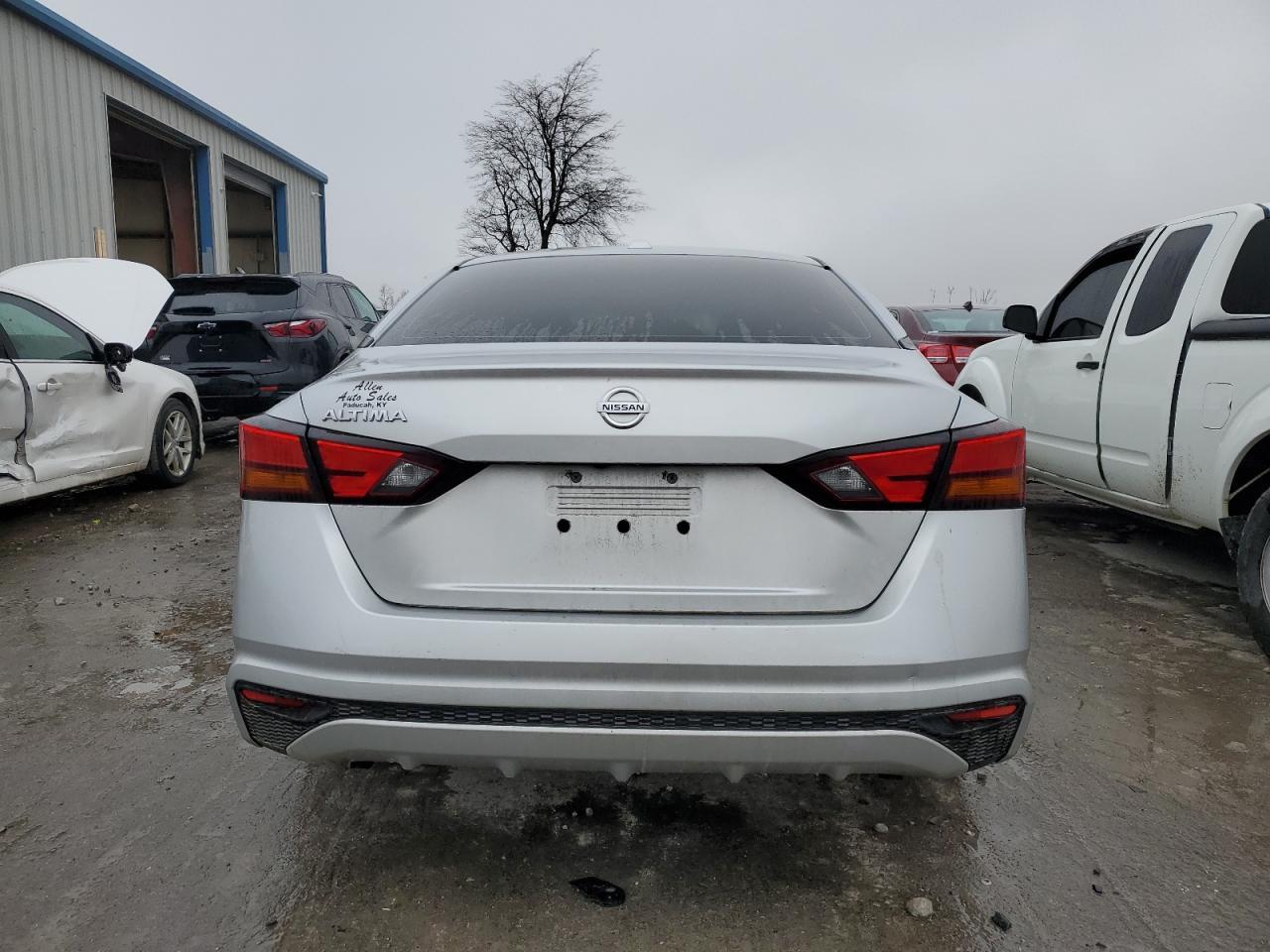 2020 Nissan Altima S - Фото 6