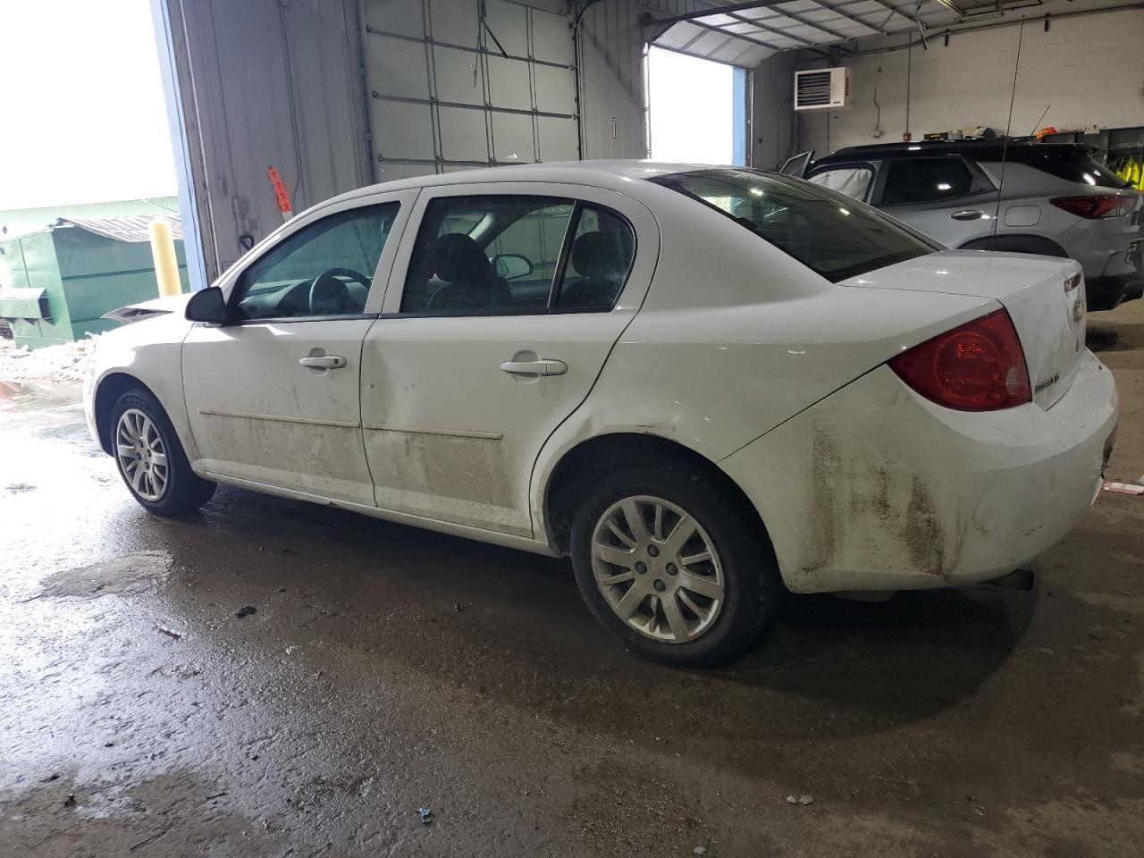 2010 Chevrolet Cobalt 1Lt - Фото 2