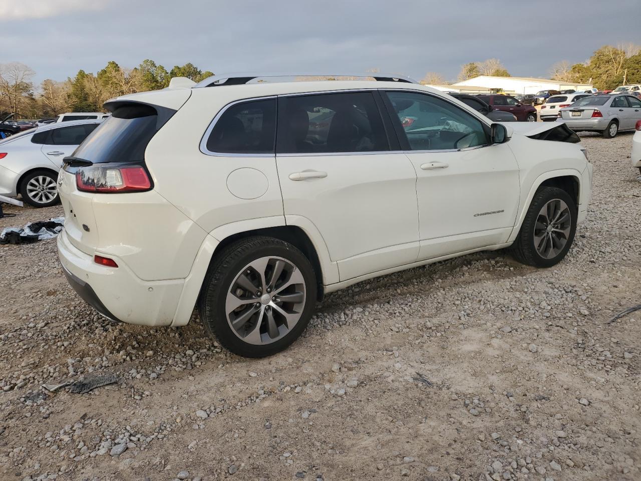 2019 Jeep Cherokee Overland - Фото 3