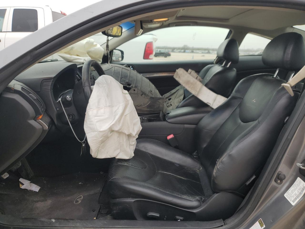 2010 Infiniti G37 Base - Фото 7