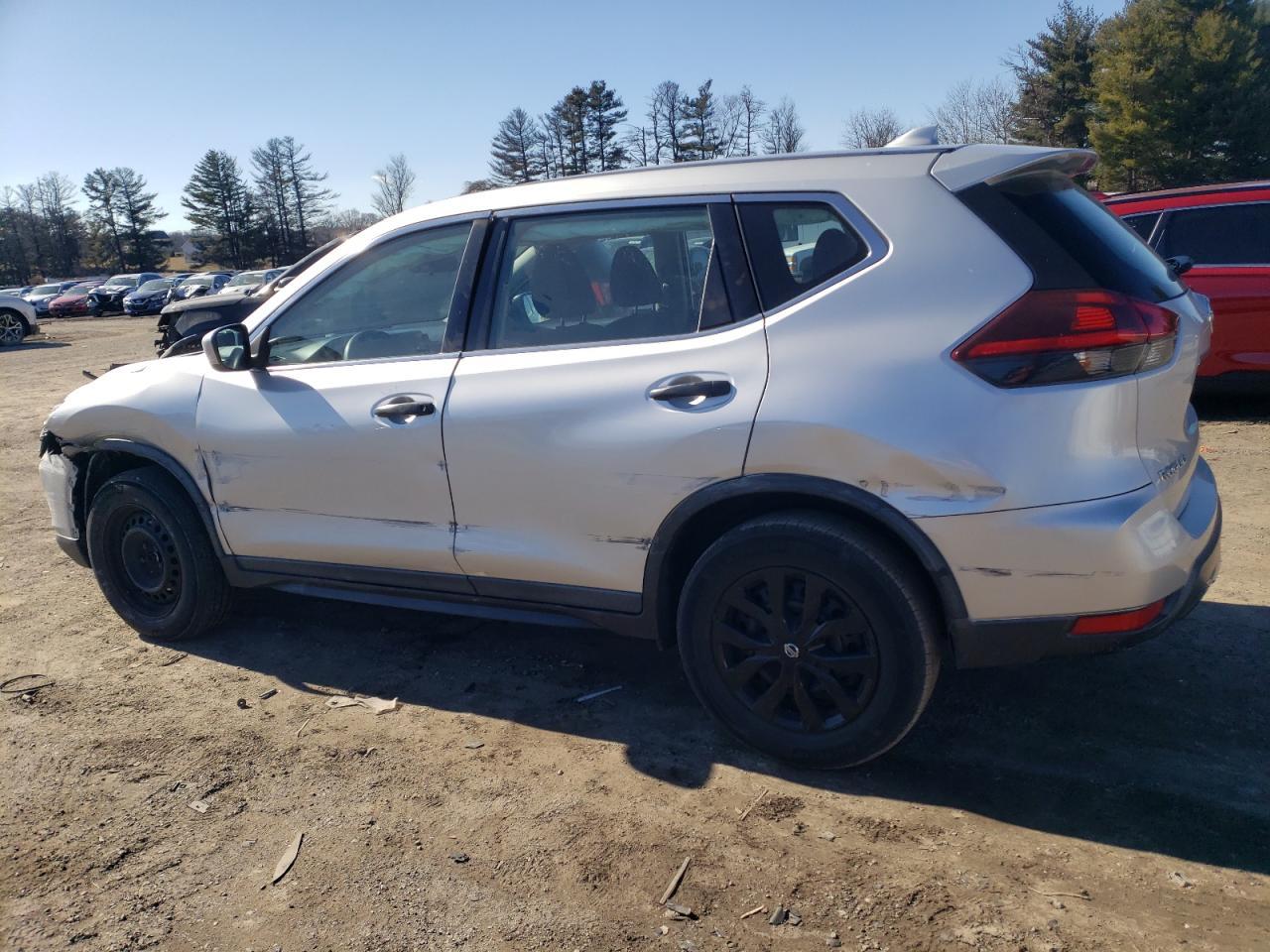 2018 Nissan Rogue S - Image 2