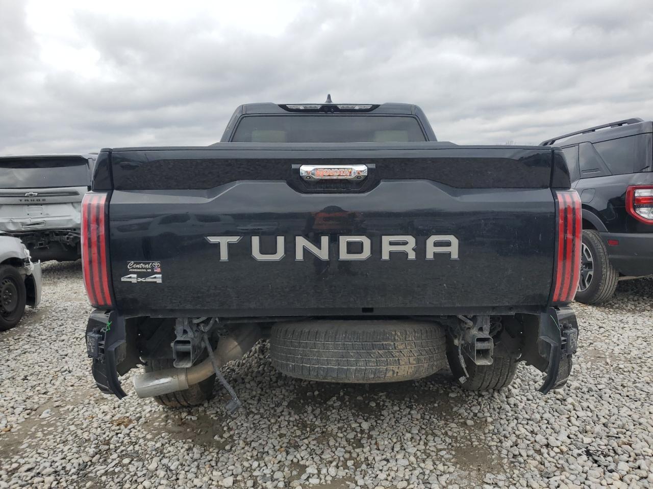 2023 Toyota Tundra Crewmax Capstone - Image 6