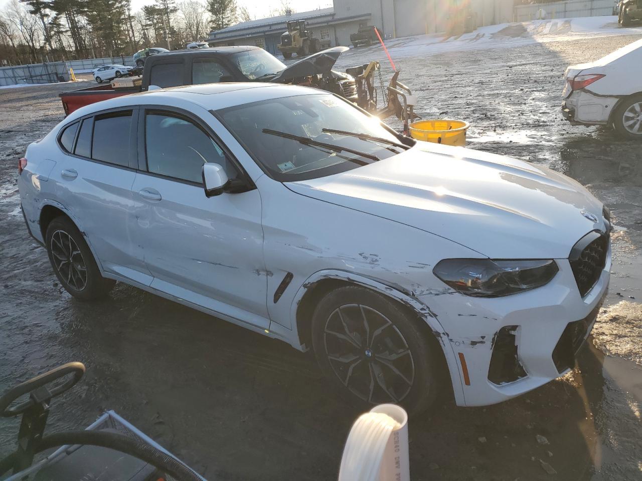 2024 BMW X4 xDrive30I - Фото 4