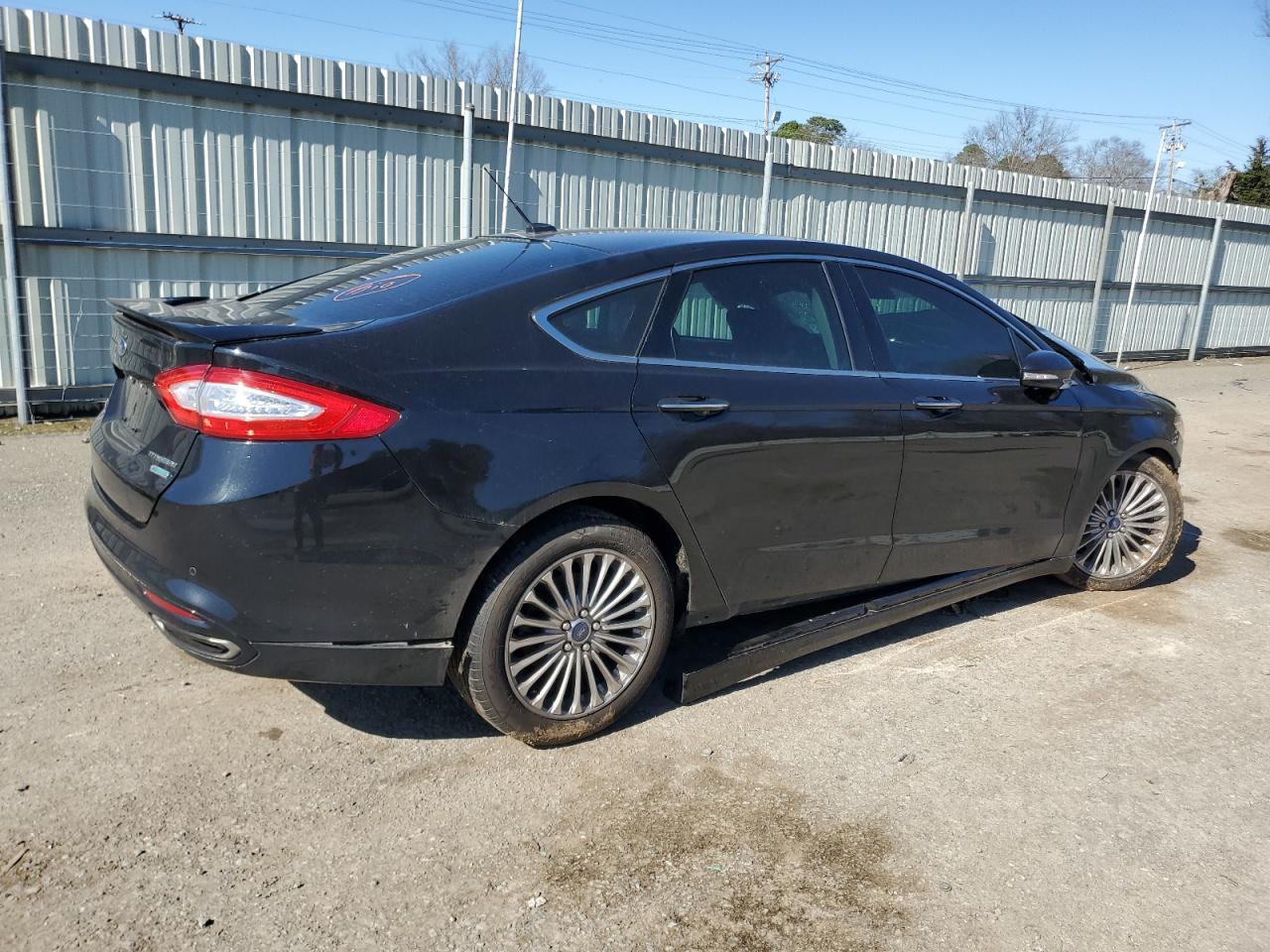 2015 Ford Fusion Titanium - Фото 3