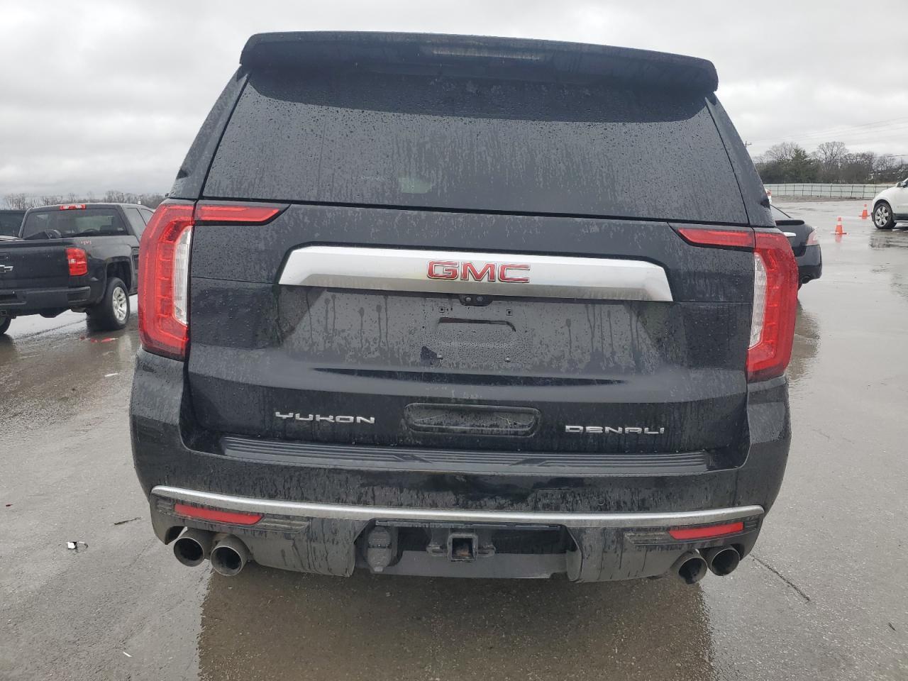 2021 GMC Yukon Denali - Фото 6
