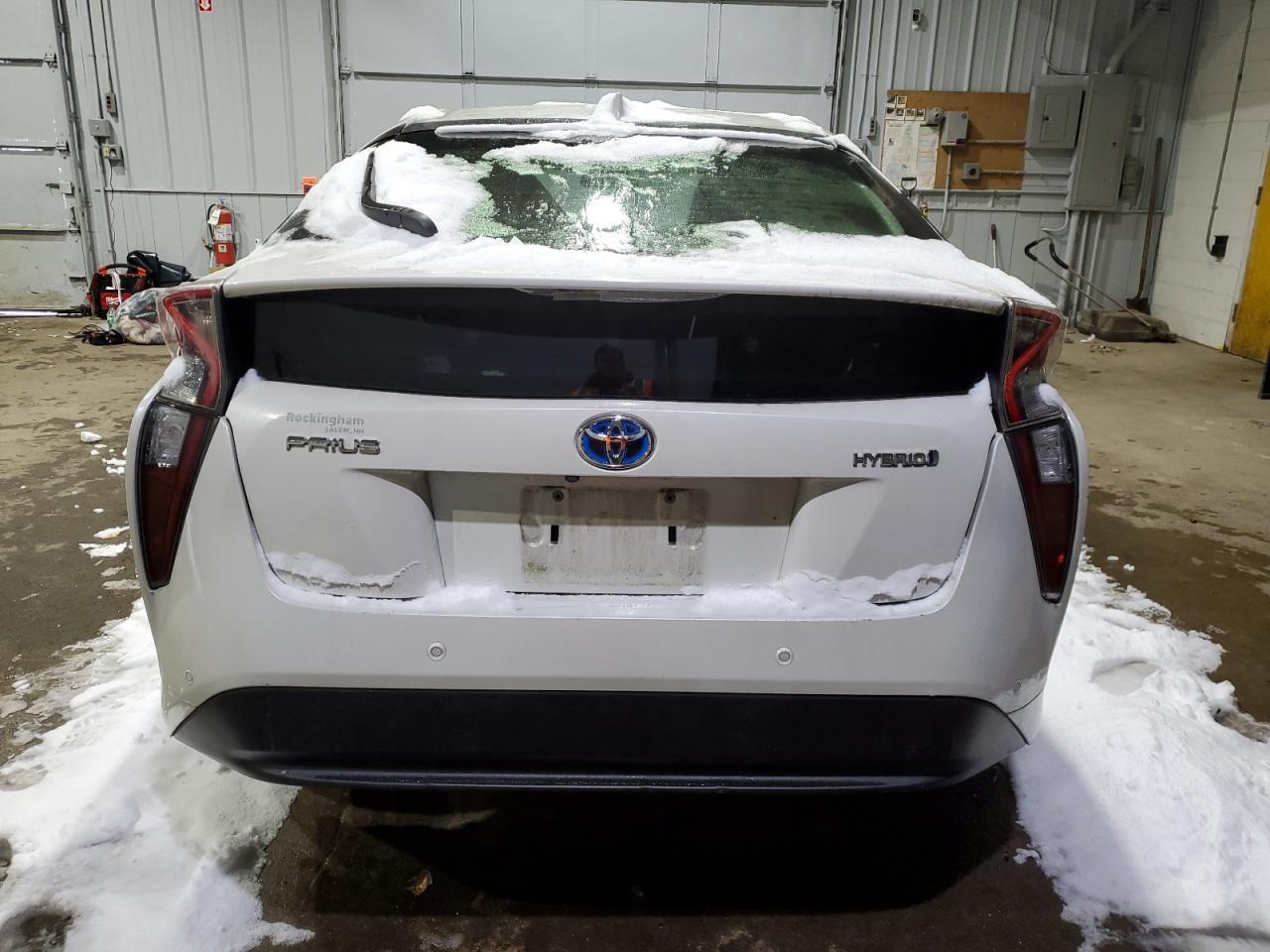 2018 Toyota Prius - Фото 6