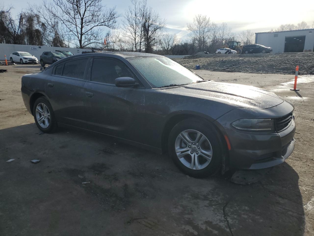 2020 Dodge Charger Sxt - Фото 4