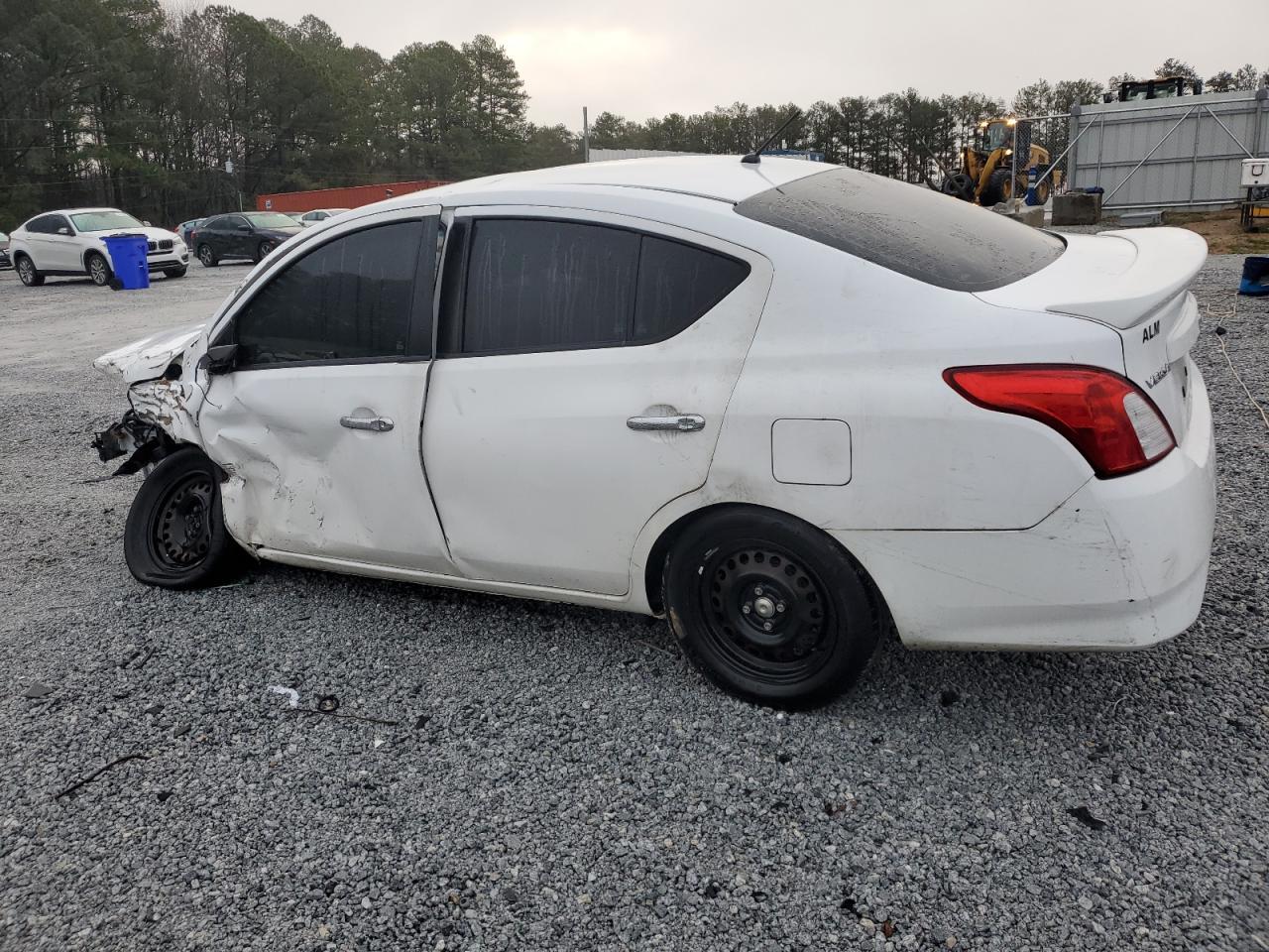 2018 Nissan Versa S - Image 2
