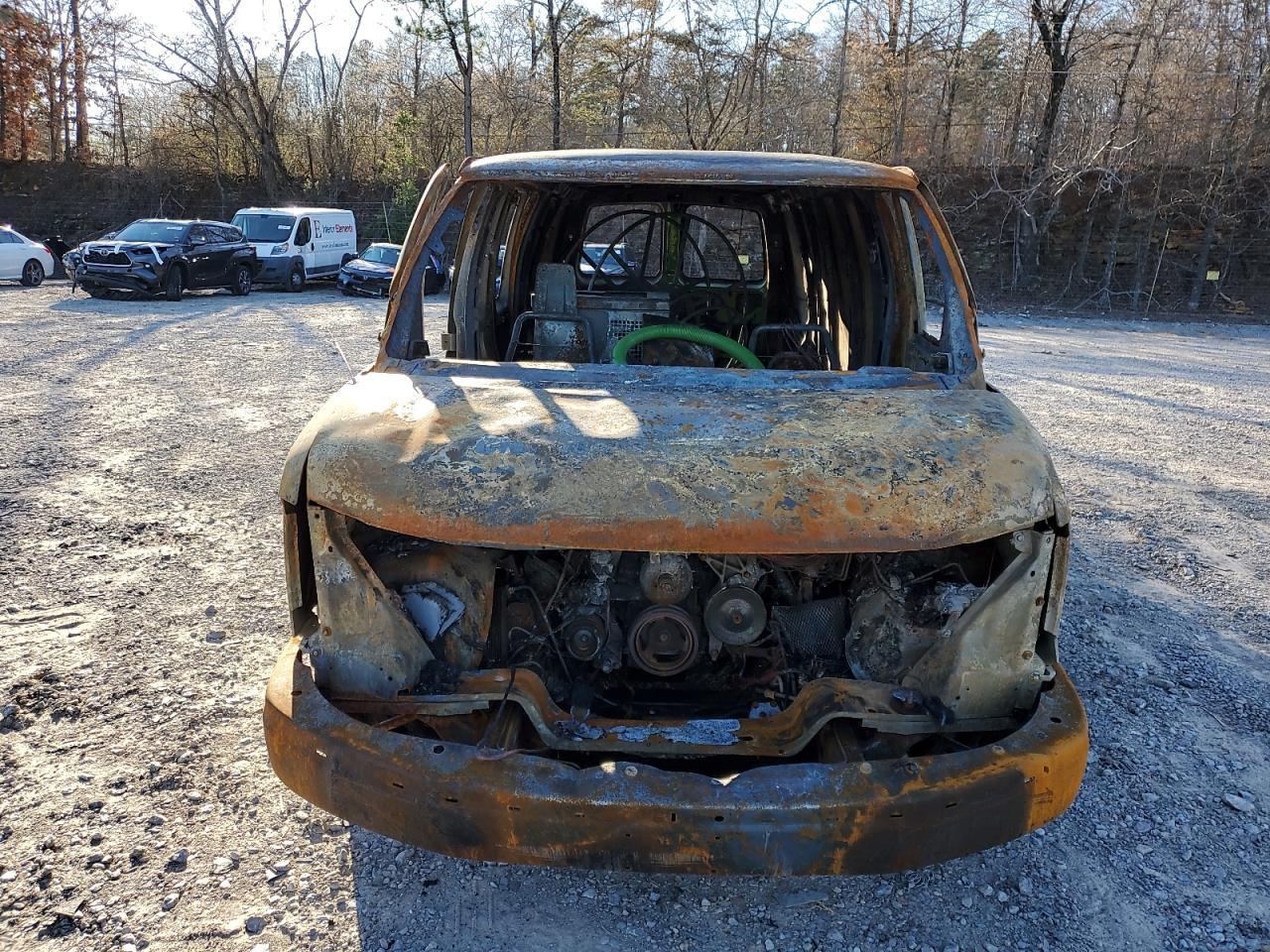 2004 Chevrolet Express G3500 - Image 5