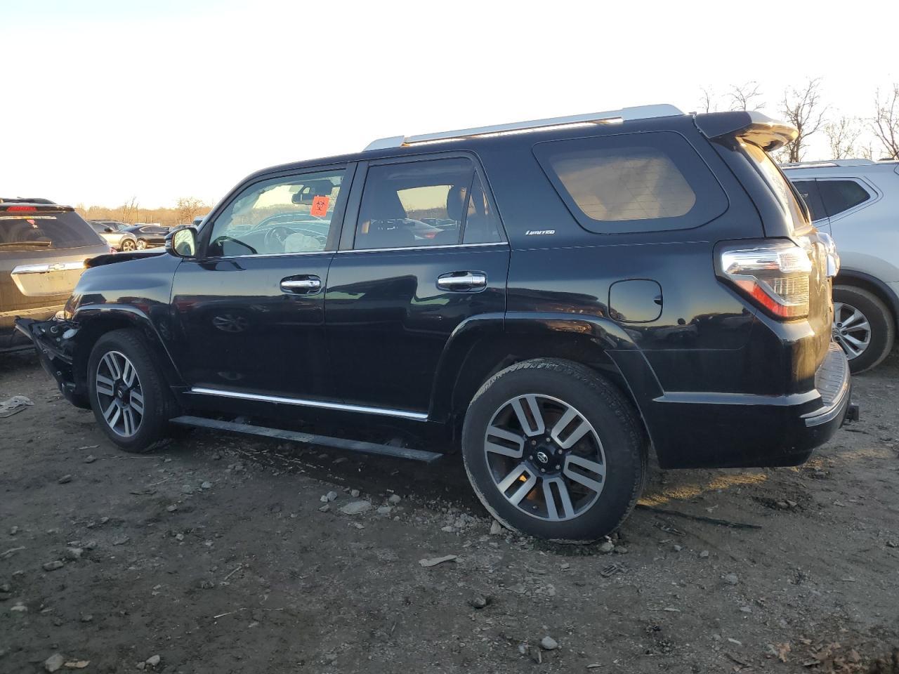 2016 Toyota 4Runner Sr5/Sr5 Premium - Фото 2