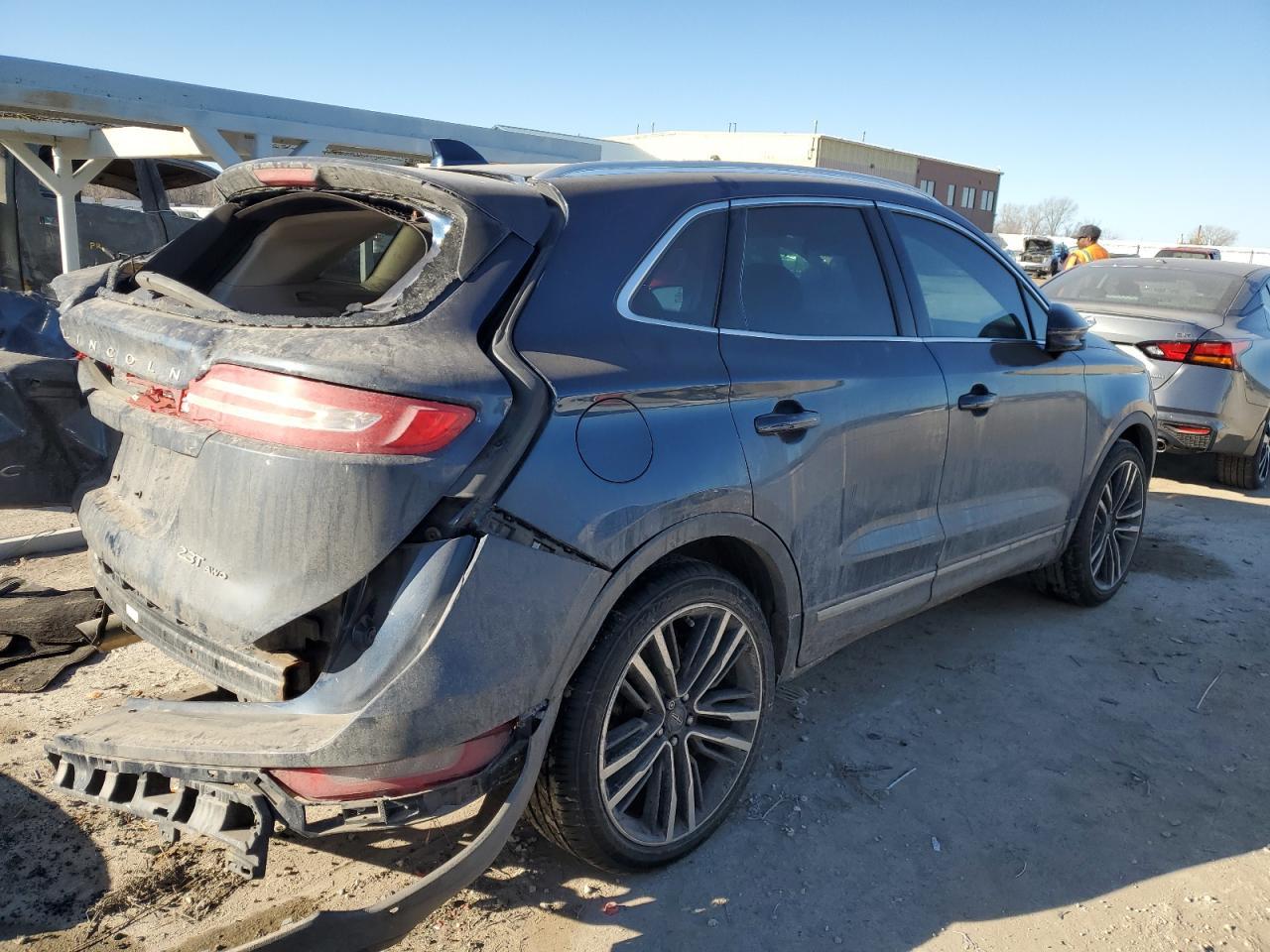 2017 Lincoln Mkc Reserve - Image 3