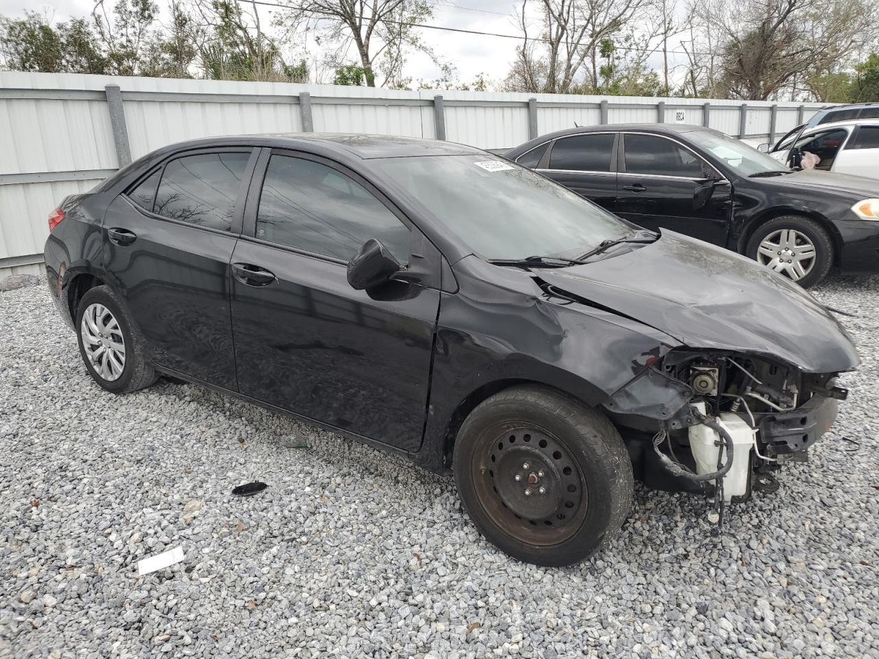 2017 Toyota Corolla L - Фото 4