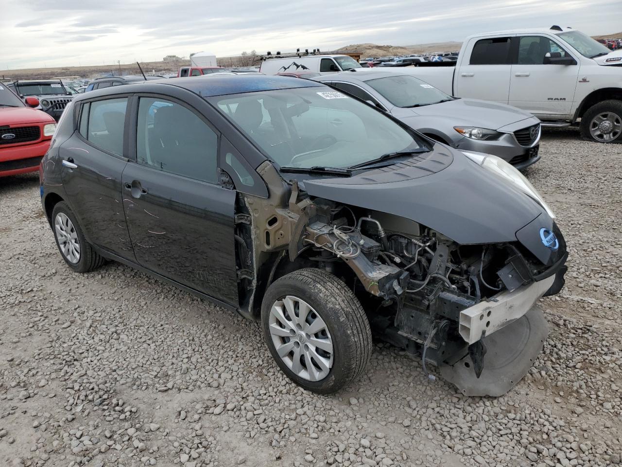 2016 Nissan Leaf S - Фото 4