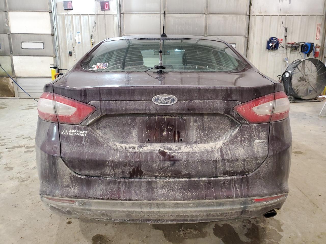 2013 Ford Fusion Se - Фото 6