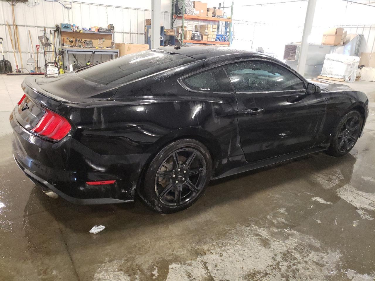 2019 Ford Mustang - Image 3