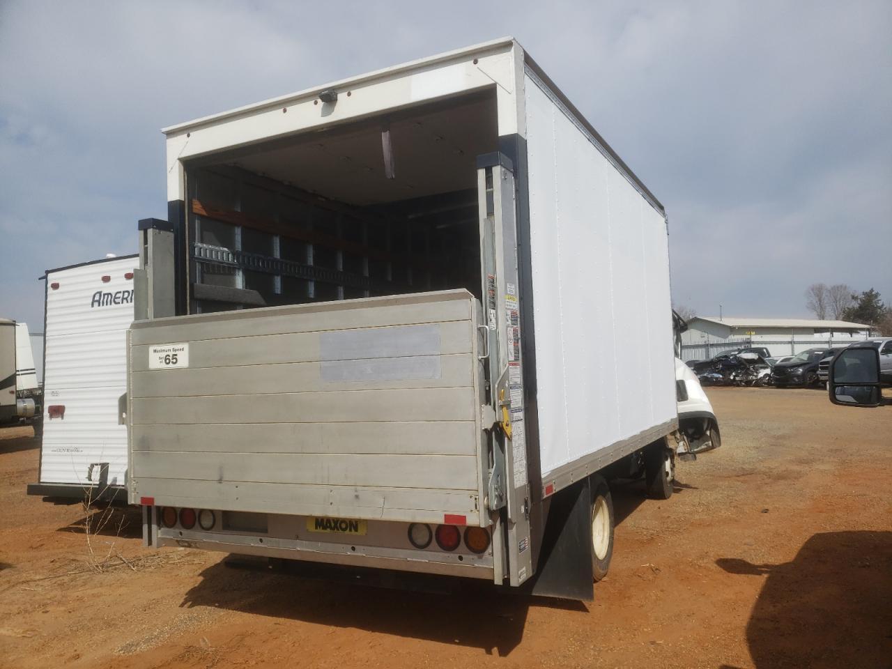 2019 Isuzu Npr - Image 3