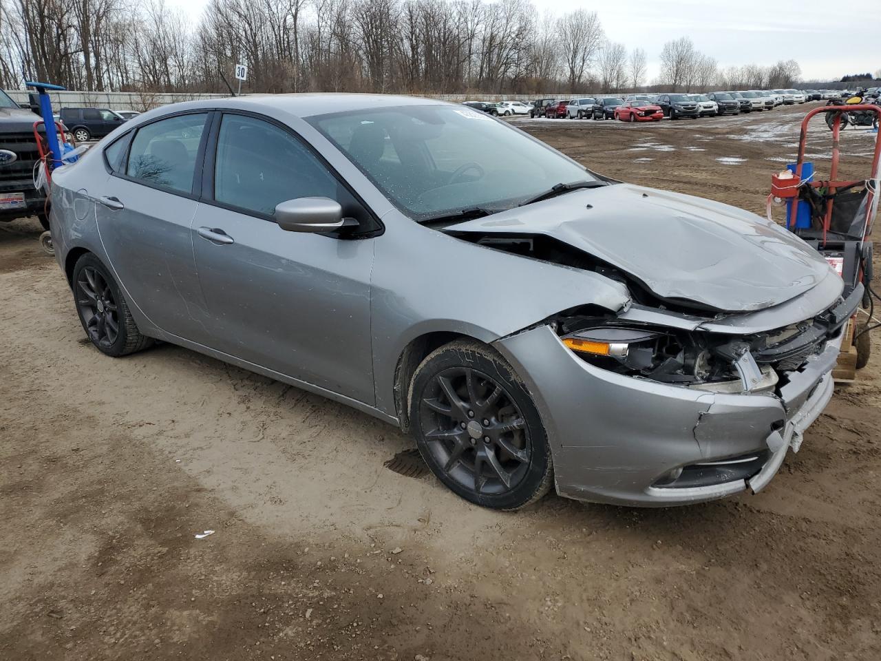 2015 Dodge Dart Sxt - Image 4