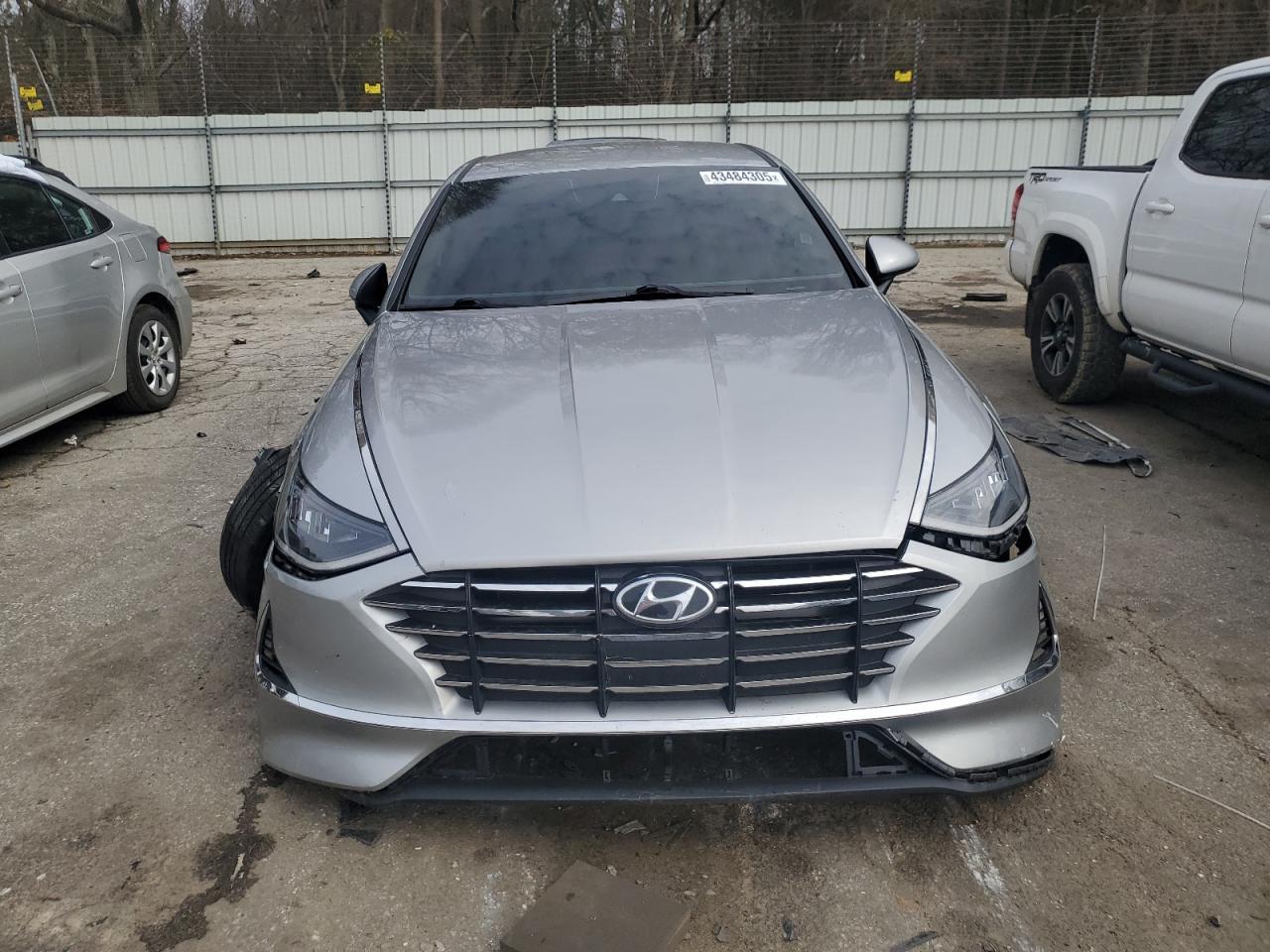 2021 Hyundai Sonata Se - Фото 5