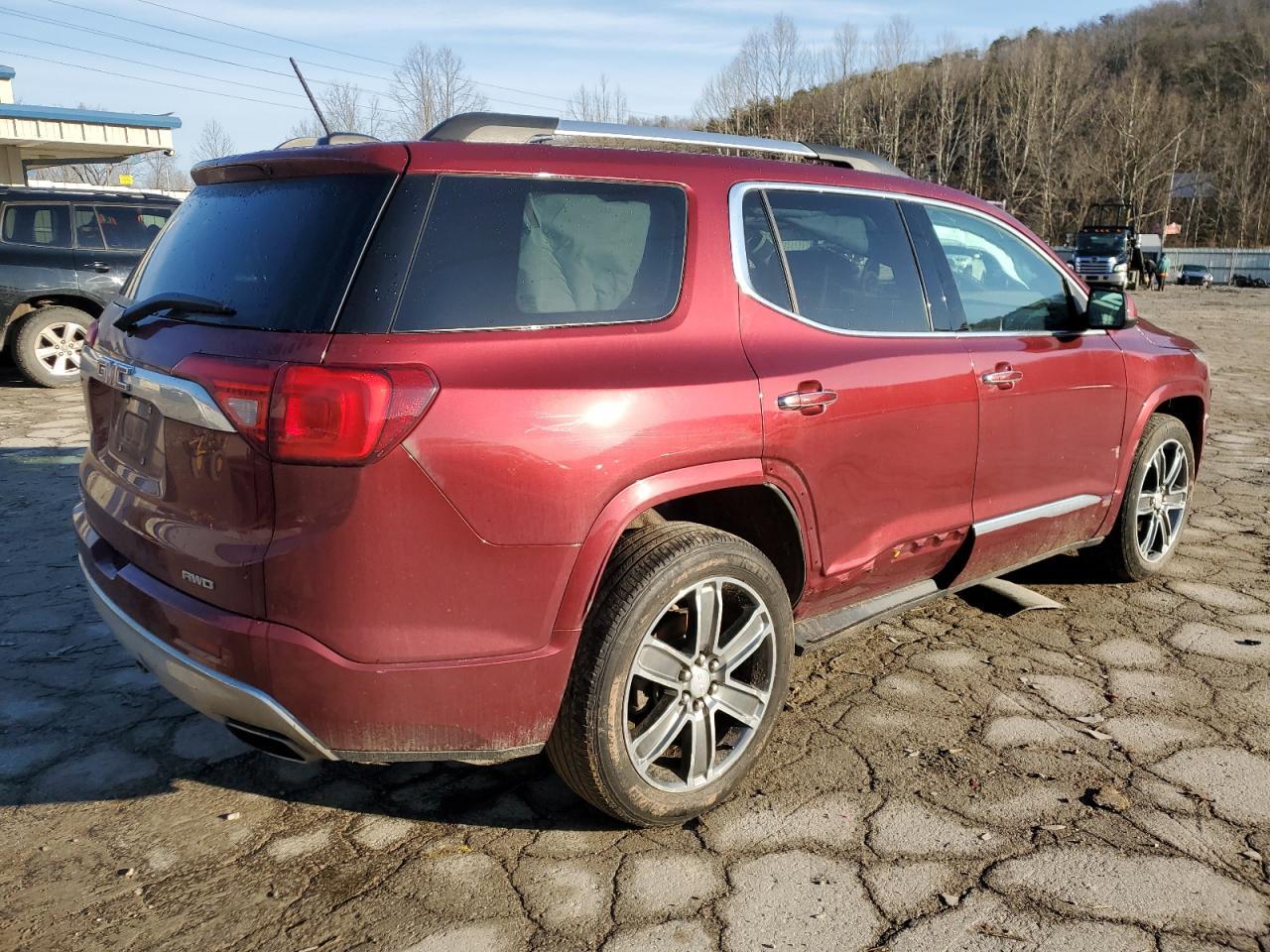 2017 GMC Acadia Denali - Image 3