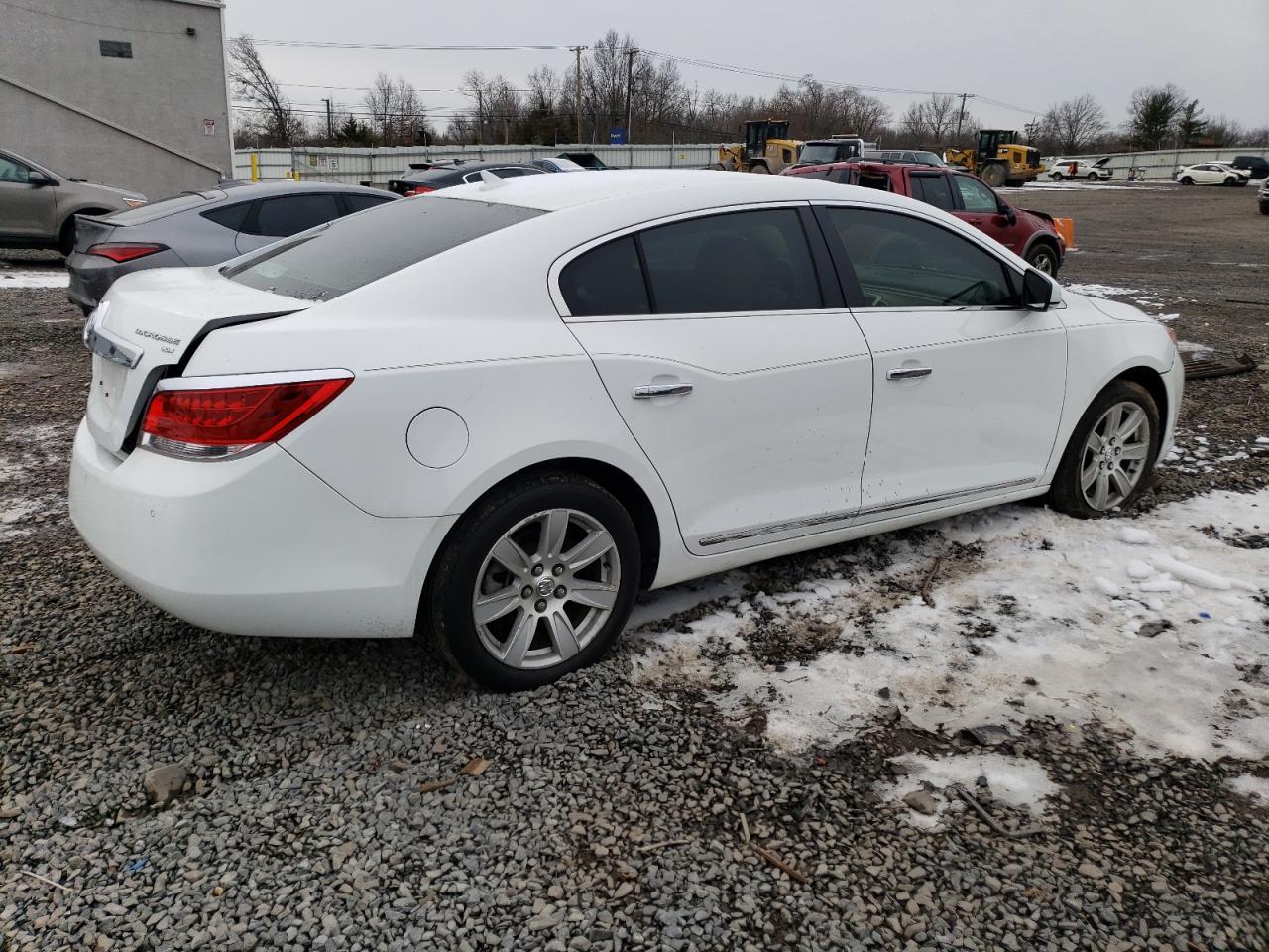 2011 Buick Lacrosse Cxl - Image 3