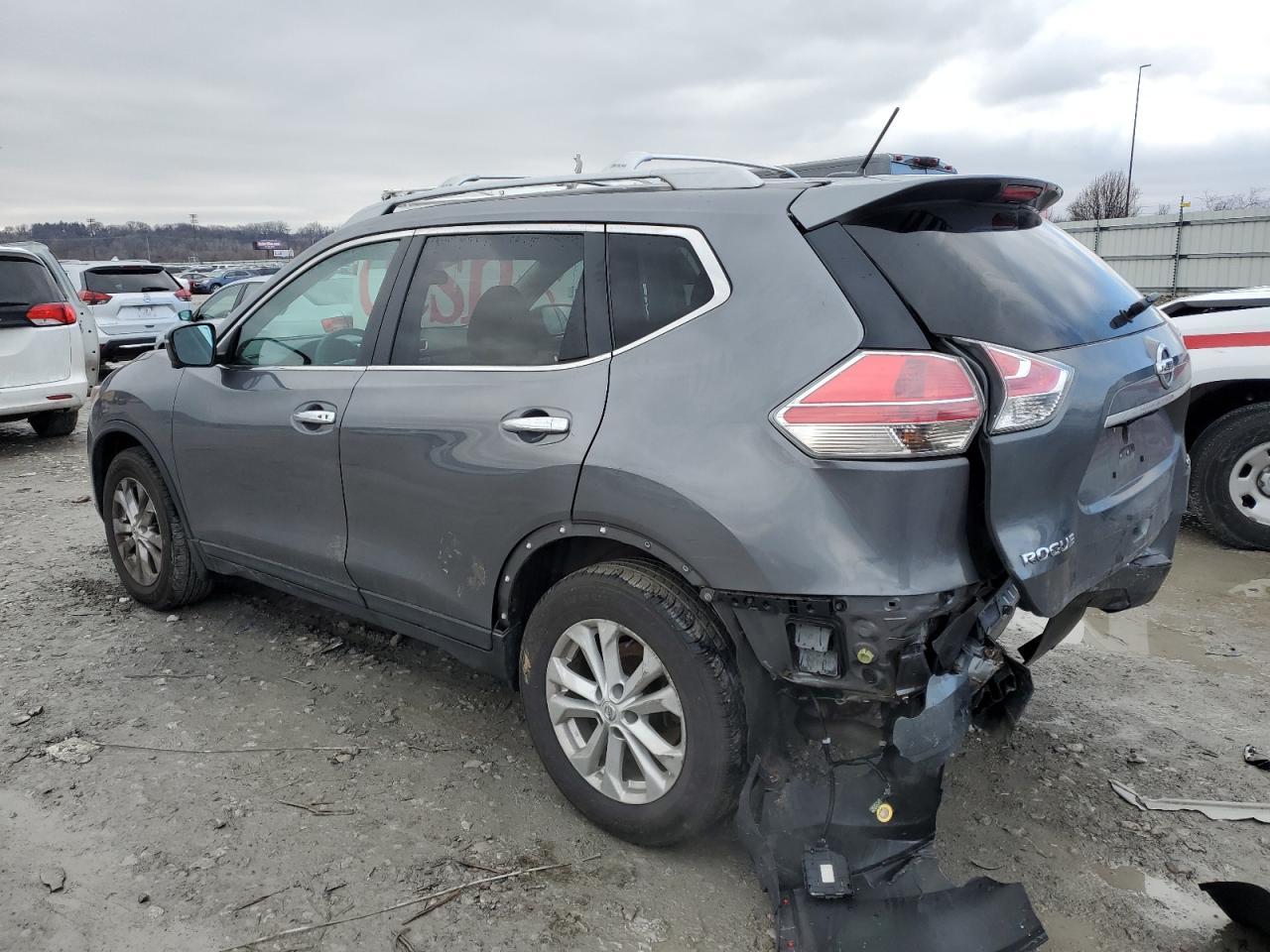 2016 Nissan Rogue S - Фото 2