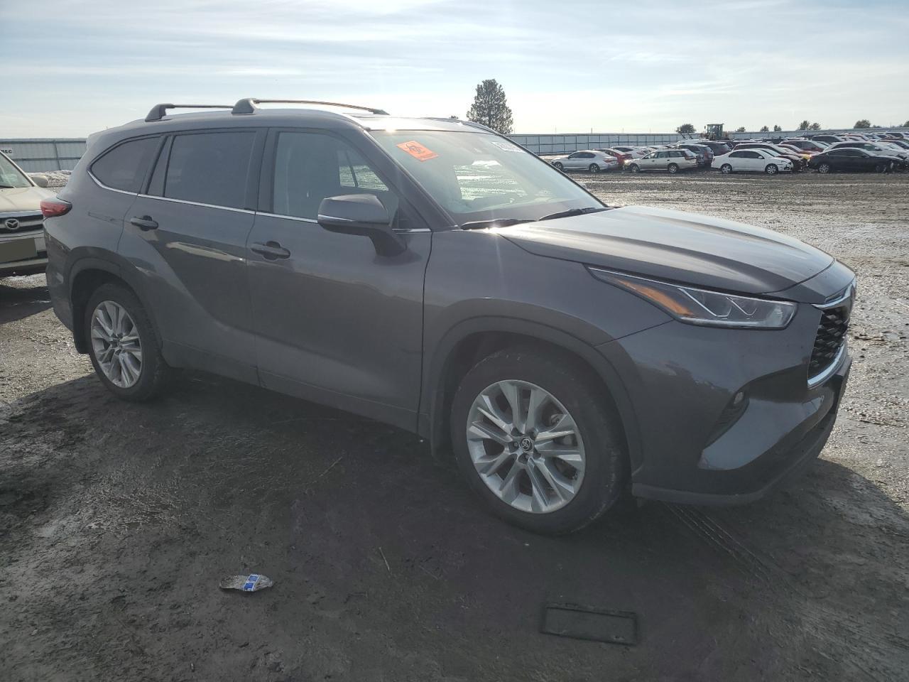 2022 Toyota Highlander Limited - Фото 4