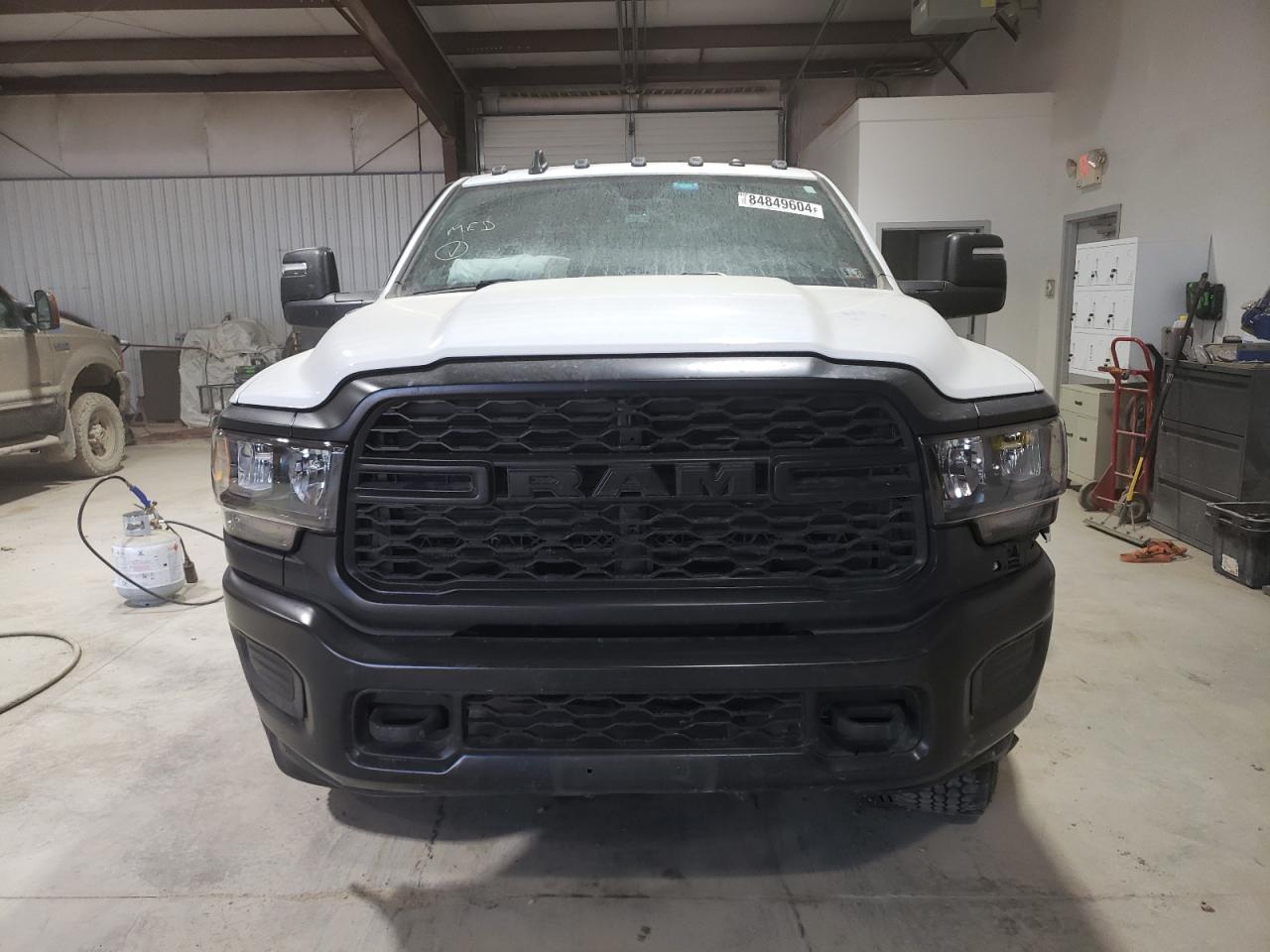 2023 Ram 3500 4Wd Crew Cab ** R & D * Pri Fleet ** - Фото 5