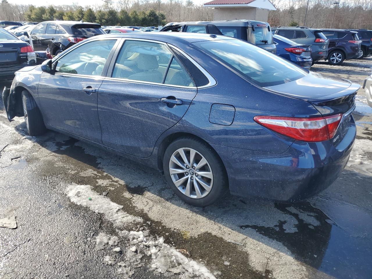 2017 Toyota Camry Le - Image 2