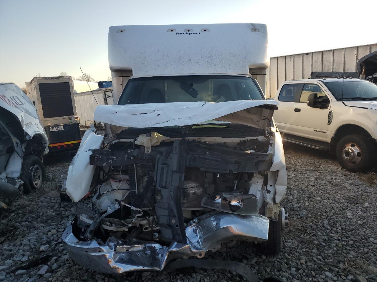 2022 Chevrolet Express G3500 - Image 5