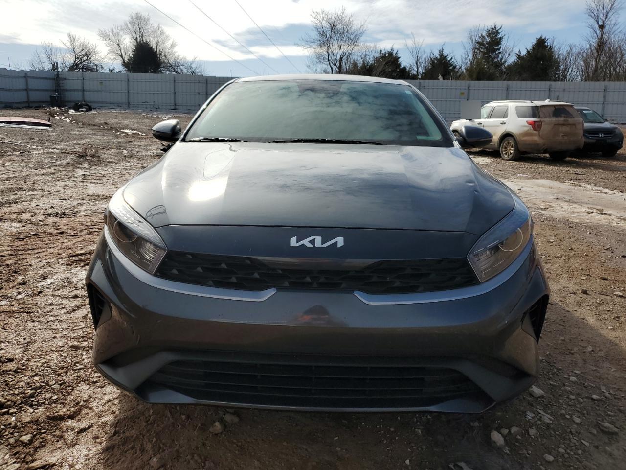 2023 Kia Forte Lx - Фото 5
