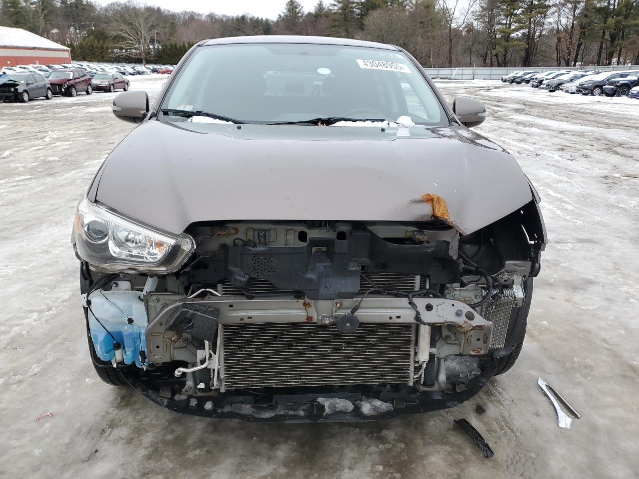 2016 Mitsubishi Outlander Sport Es - Image 5