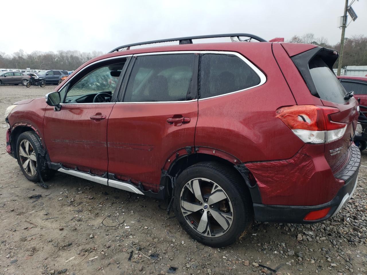 2020 Subaru Forester Touring - Фото 2