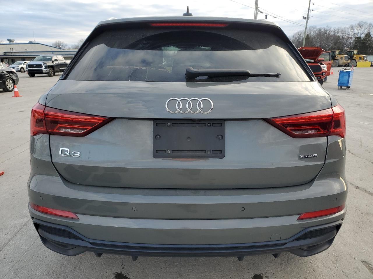 2020 Audi Q3 Premium S Line - Фото 6