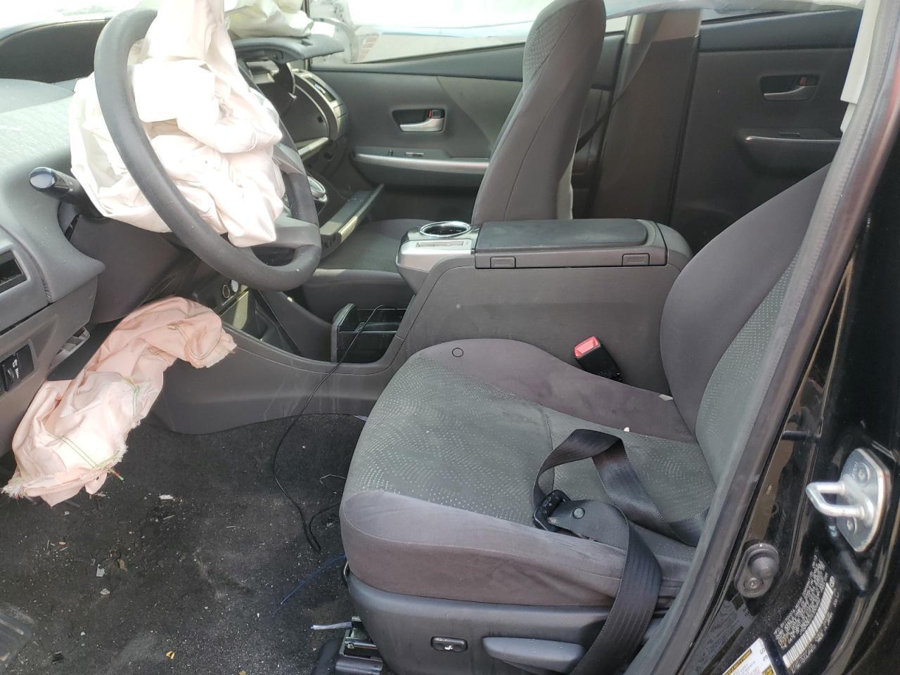 2014 Toyota Prius V - Фото 7