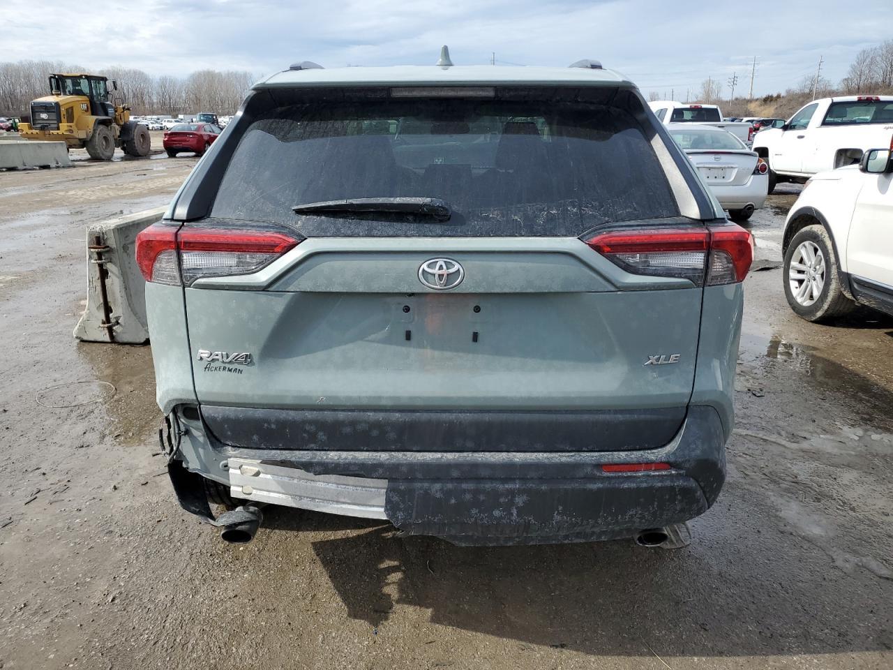 2020 Toyota Rav4 Xle - Фото 6