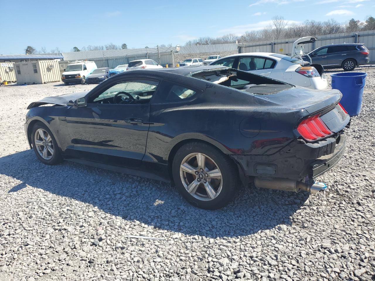 2018 Ford Mustang - Фото 2