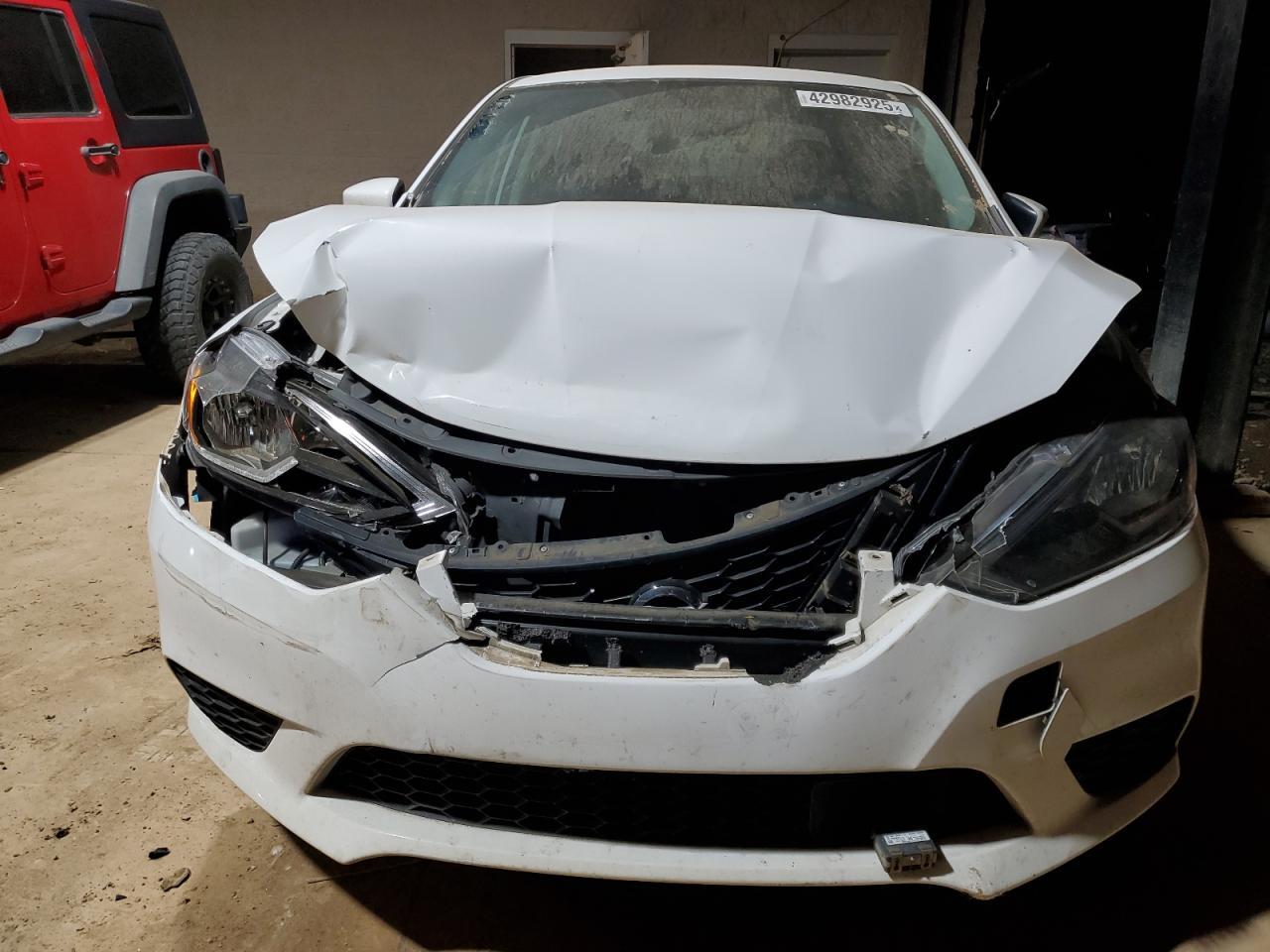 2019 Nissan Sentra S - Фото 5