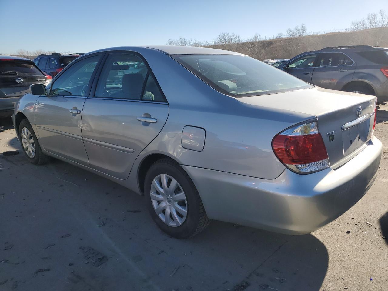 2006 Toyota Camry Le - Image 2