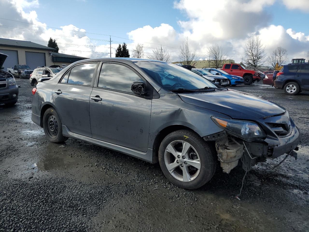 2013 Toyota Corolla Base - Image 4