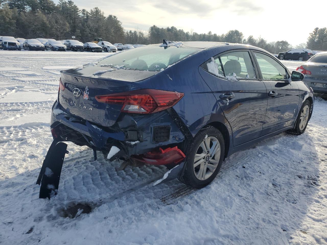 2020 Hyundai Elantra Sel - Фото 3