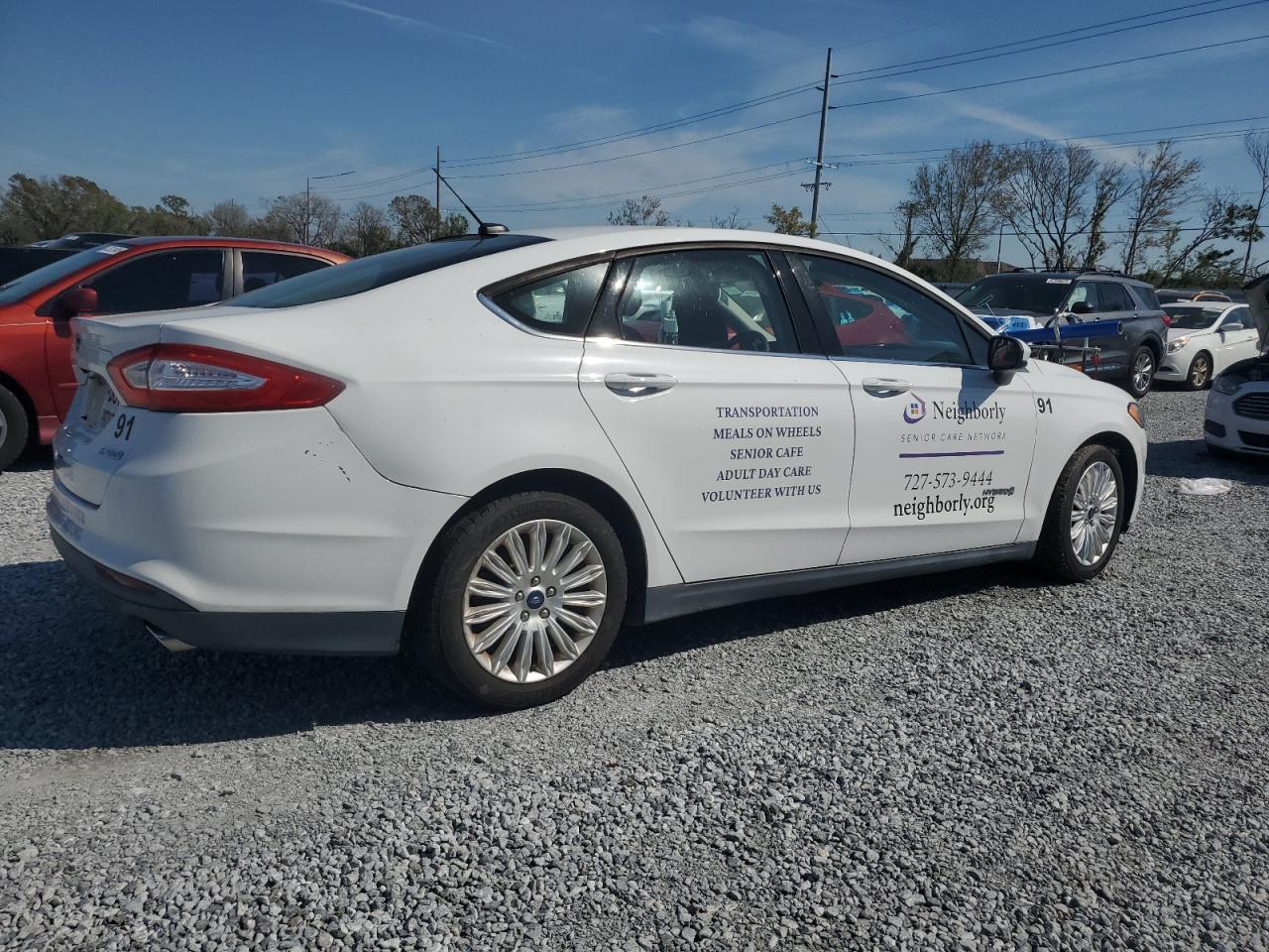 2015 Ford Fusion S Hybrid - Фото 3