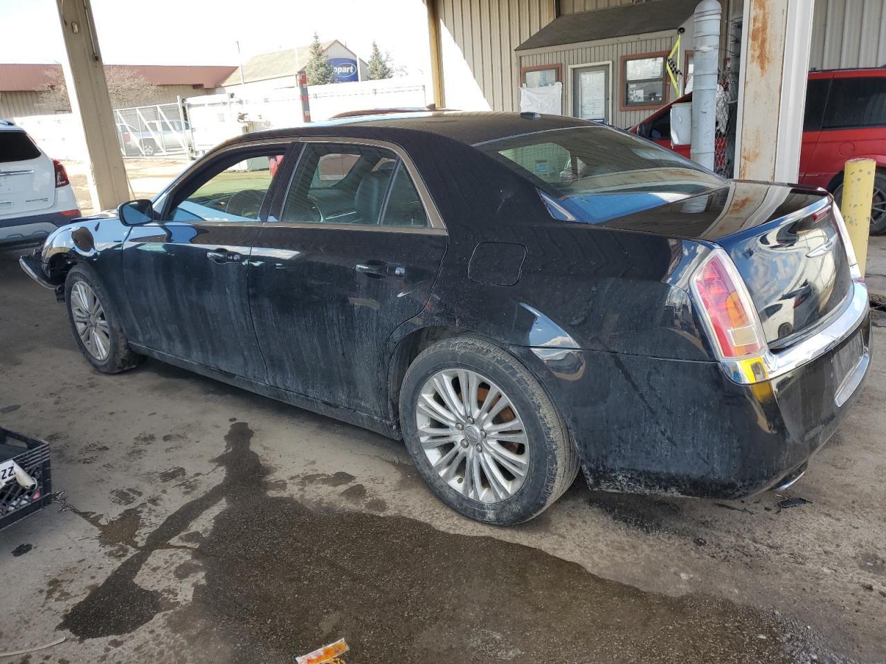 2014 Chrysler 300 - Image 2
